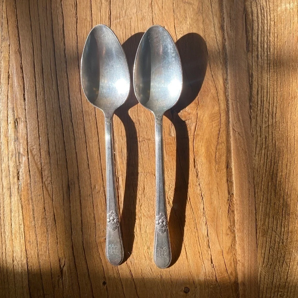 Vintage Flatware Lot - 14 Pc - Roger’s, Tudor, Oneida